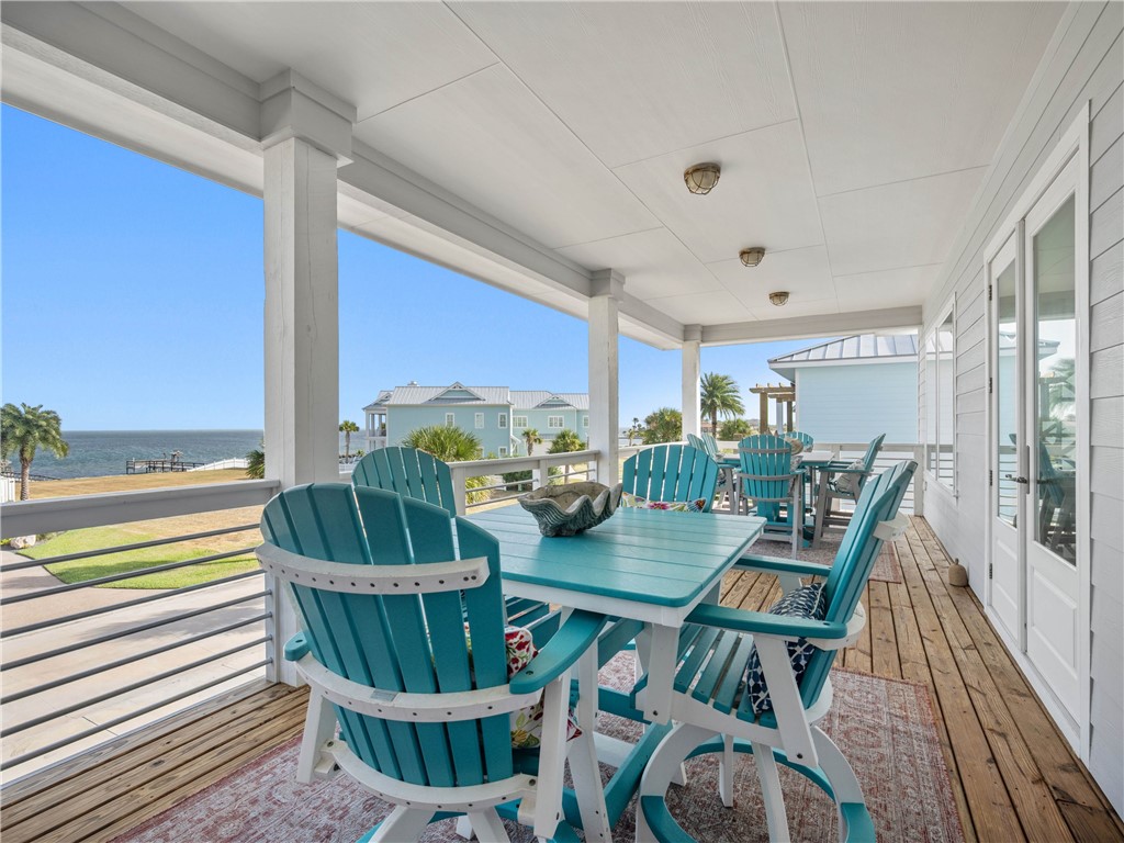 1010 Grand Cayman Ct