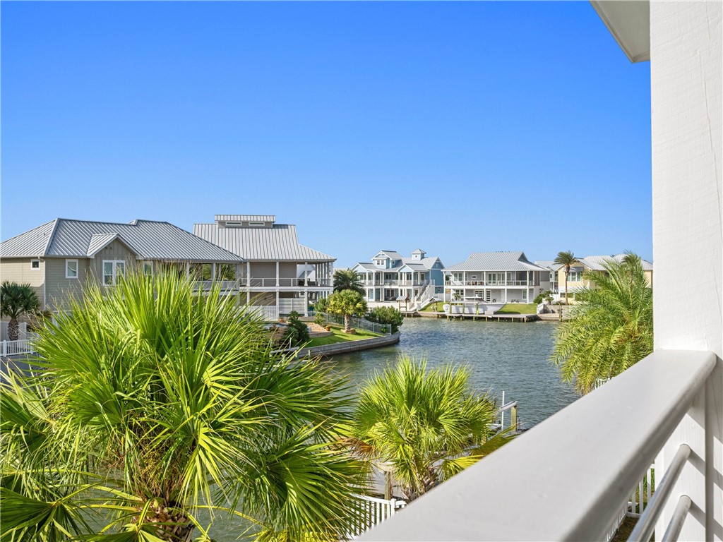 1010 Grand Cayman Ct