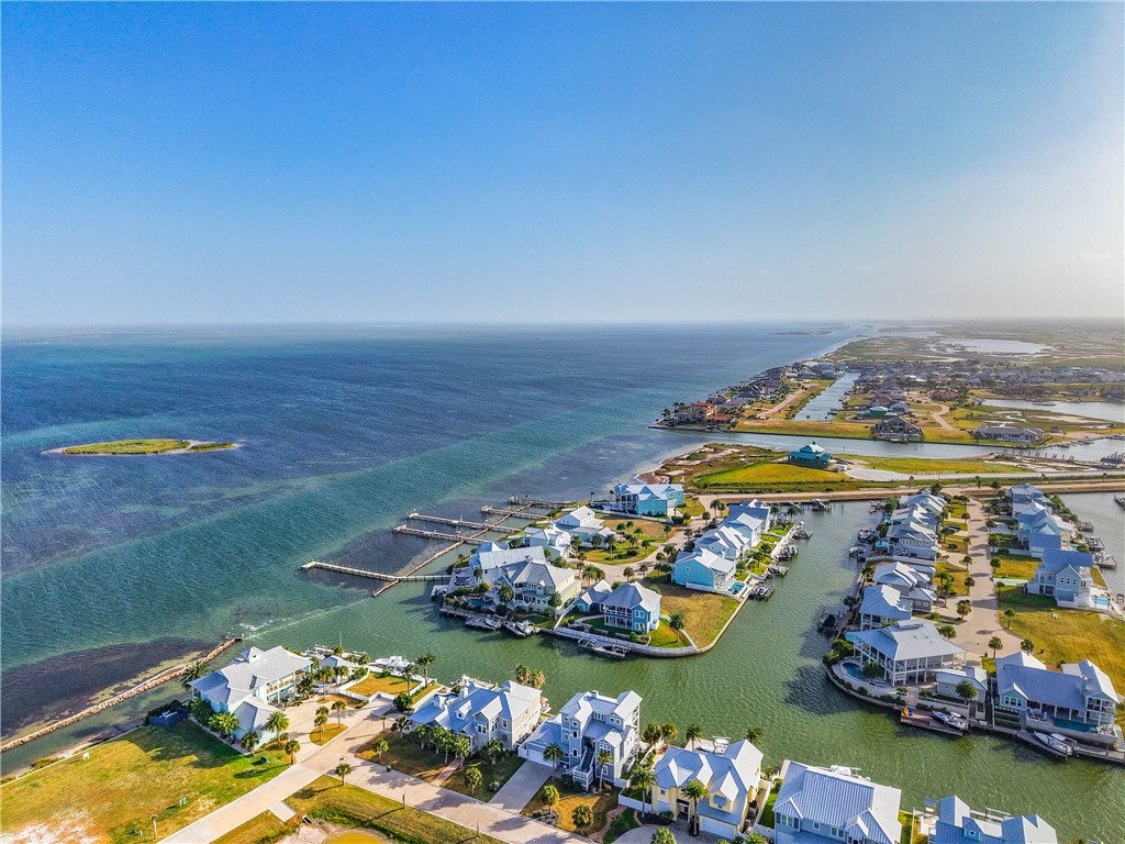 1010 Grand Cayman Ct