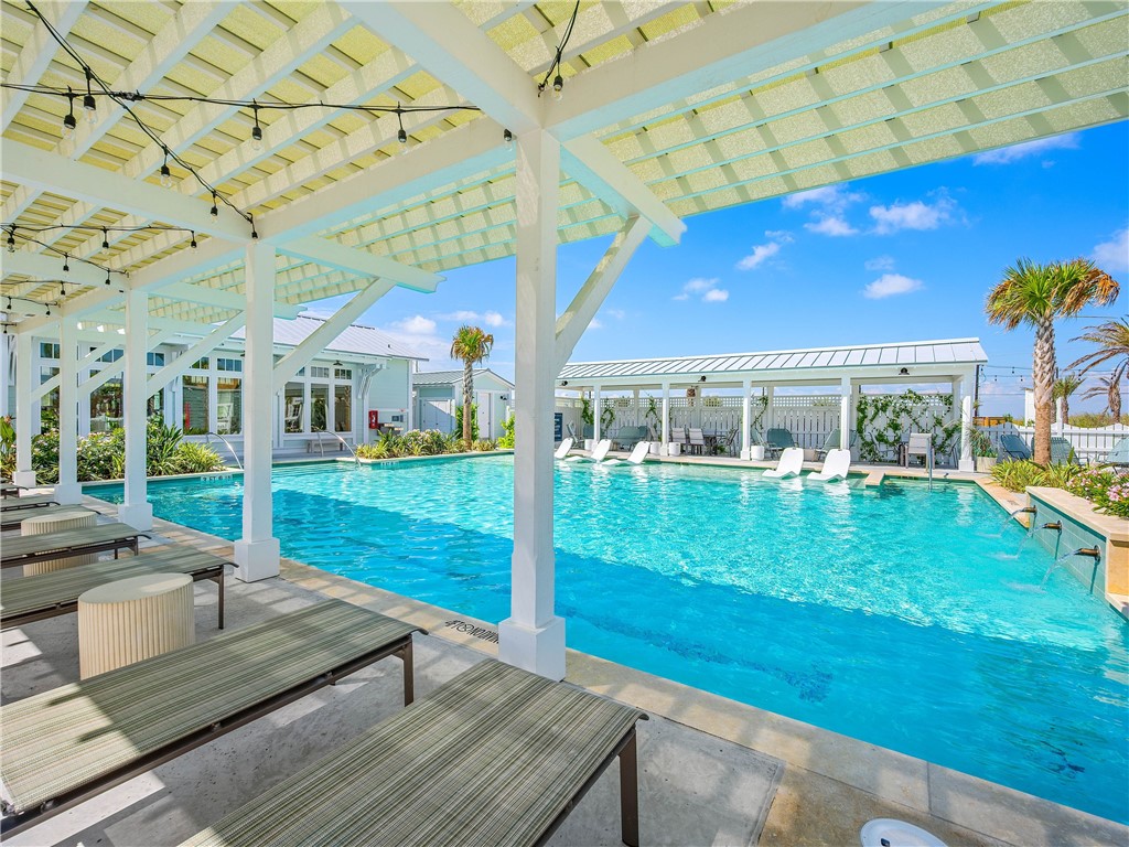 416 Sea Scamper Blvd