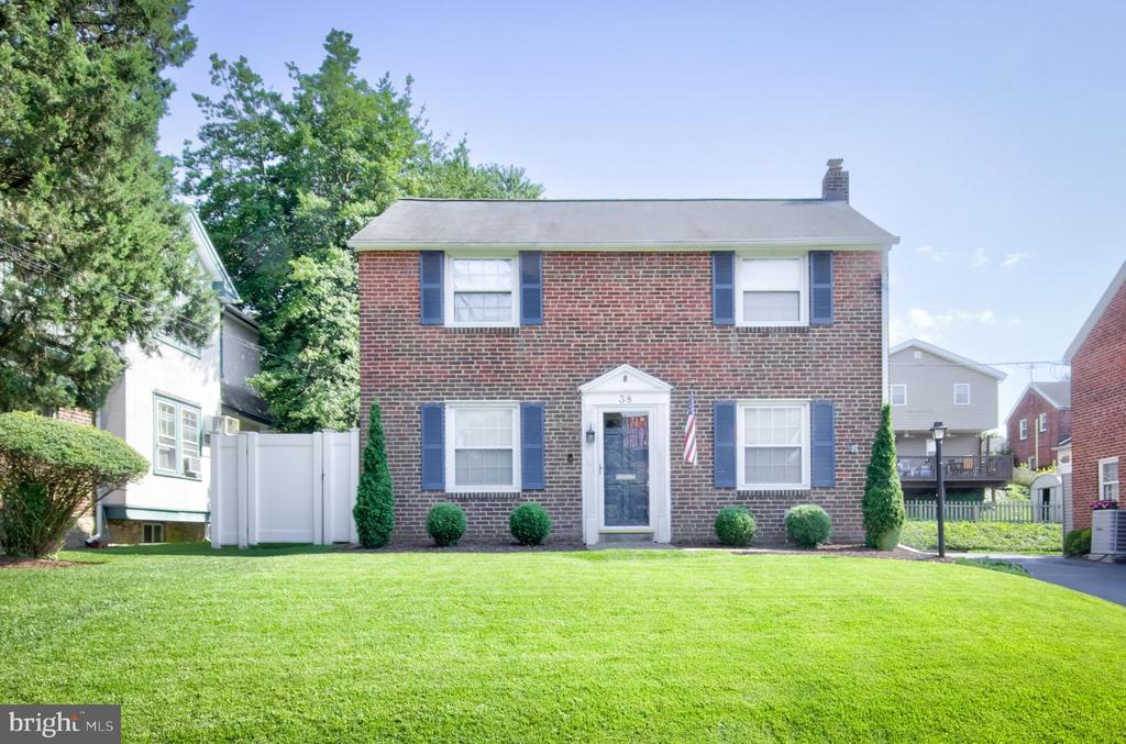 38 WAYNE AVENUE