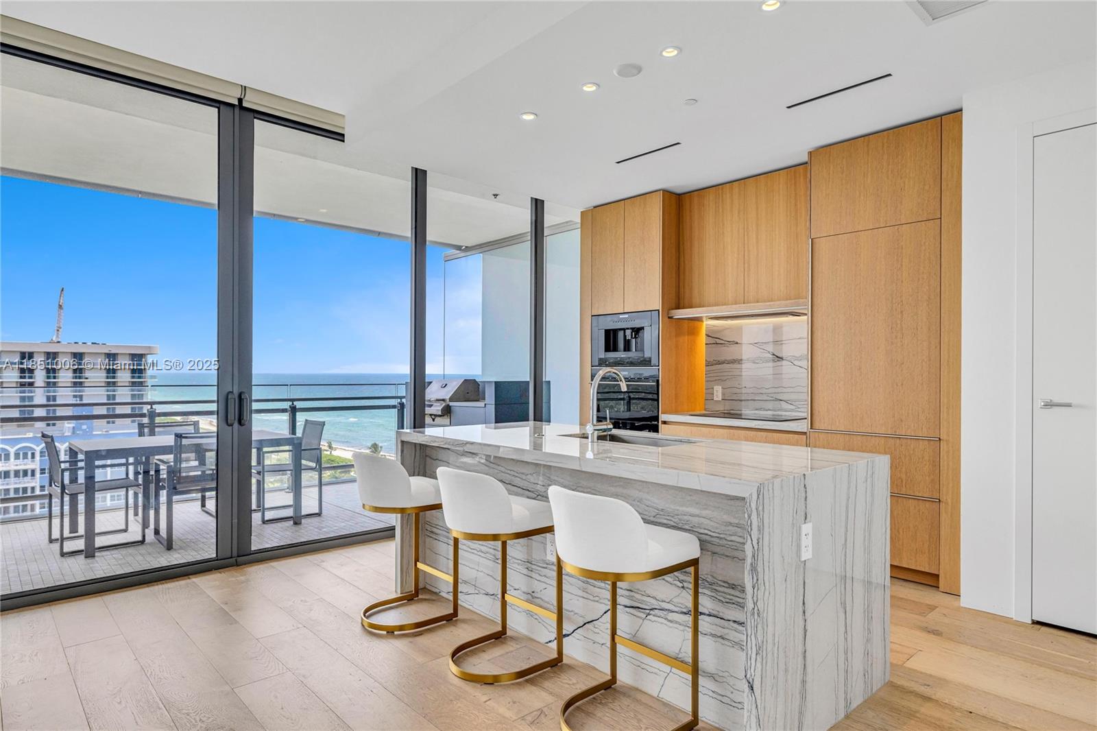 8701 Collins Ave # 1003