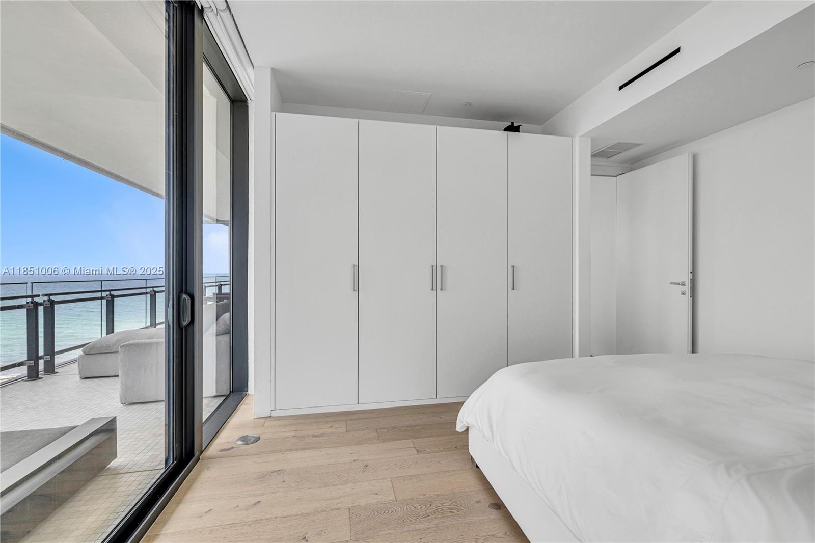 8701 Collins Ave # 1003