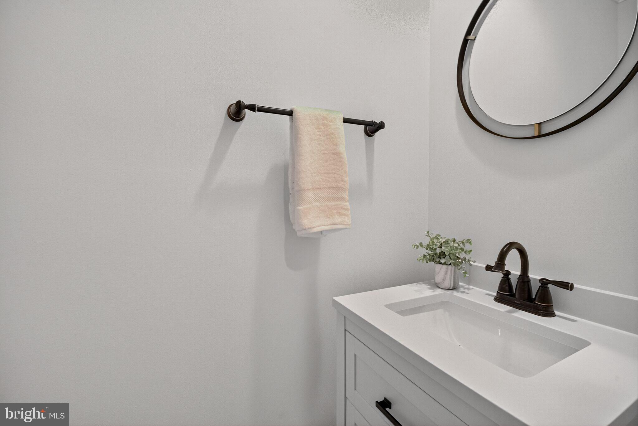 4015 MANSION DRIVE NW