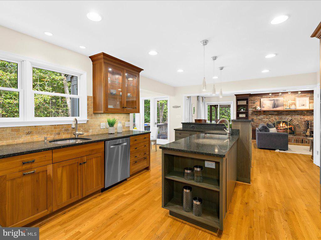 686 MERRIMAC COURT