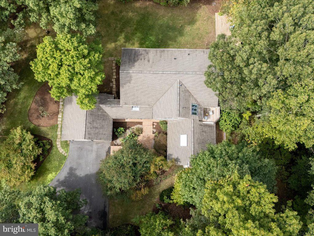 686 MERRIMAC COURT