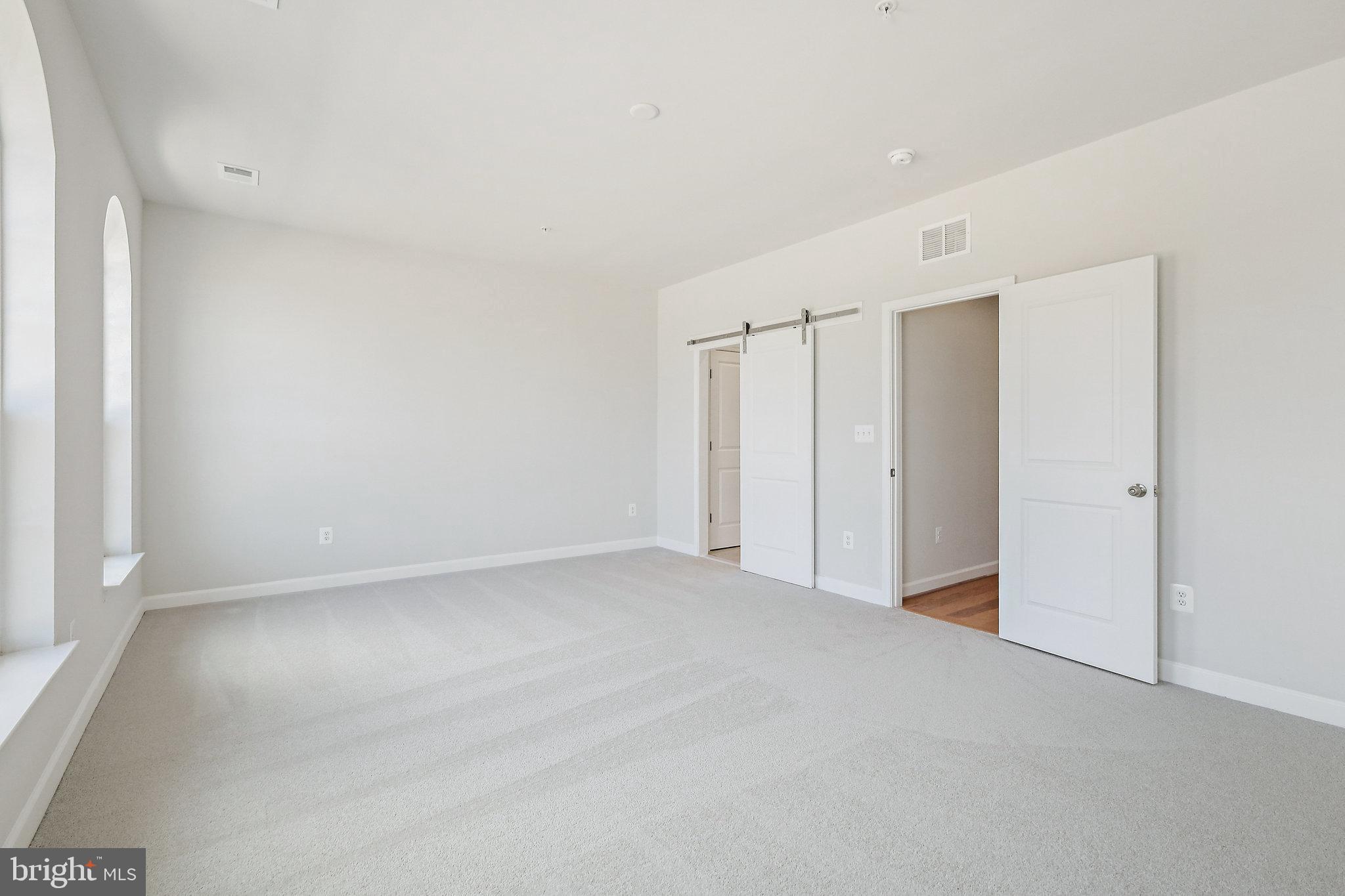 616 HALSEY WAY