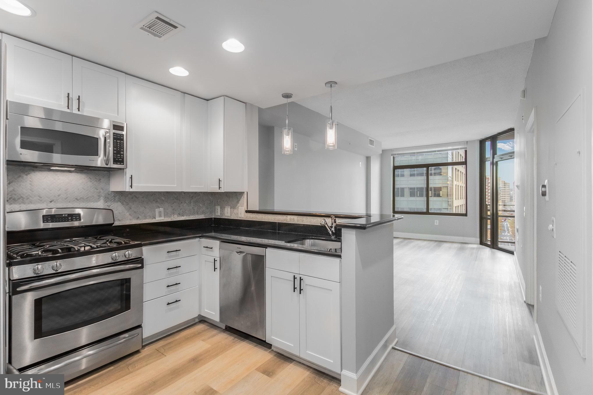 3600 S GLEBE ROAD 716W