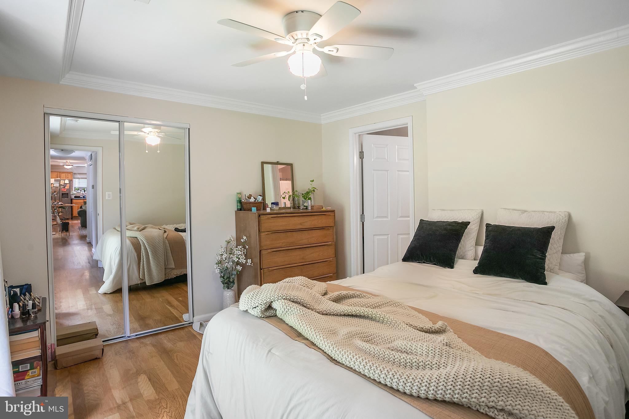 416 VEITCH STREET S 102
