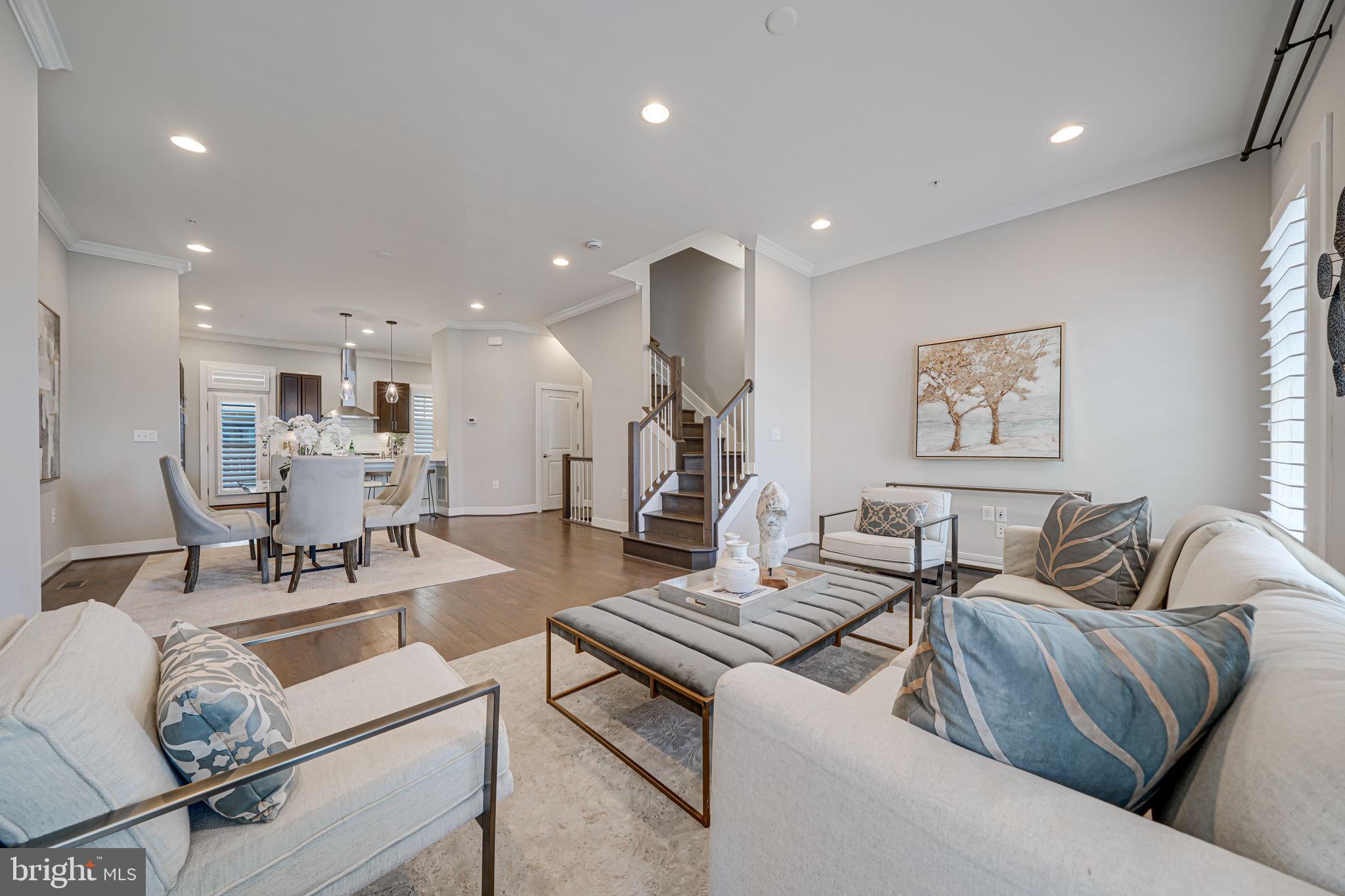 1309 VAN VALKENBURGH LANE