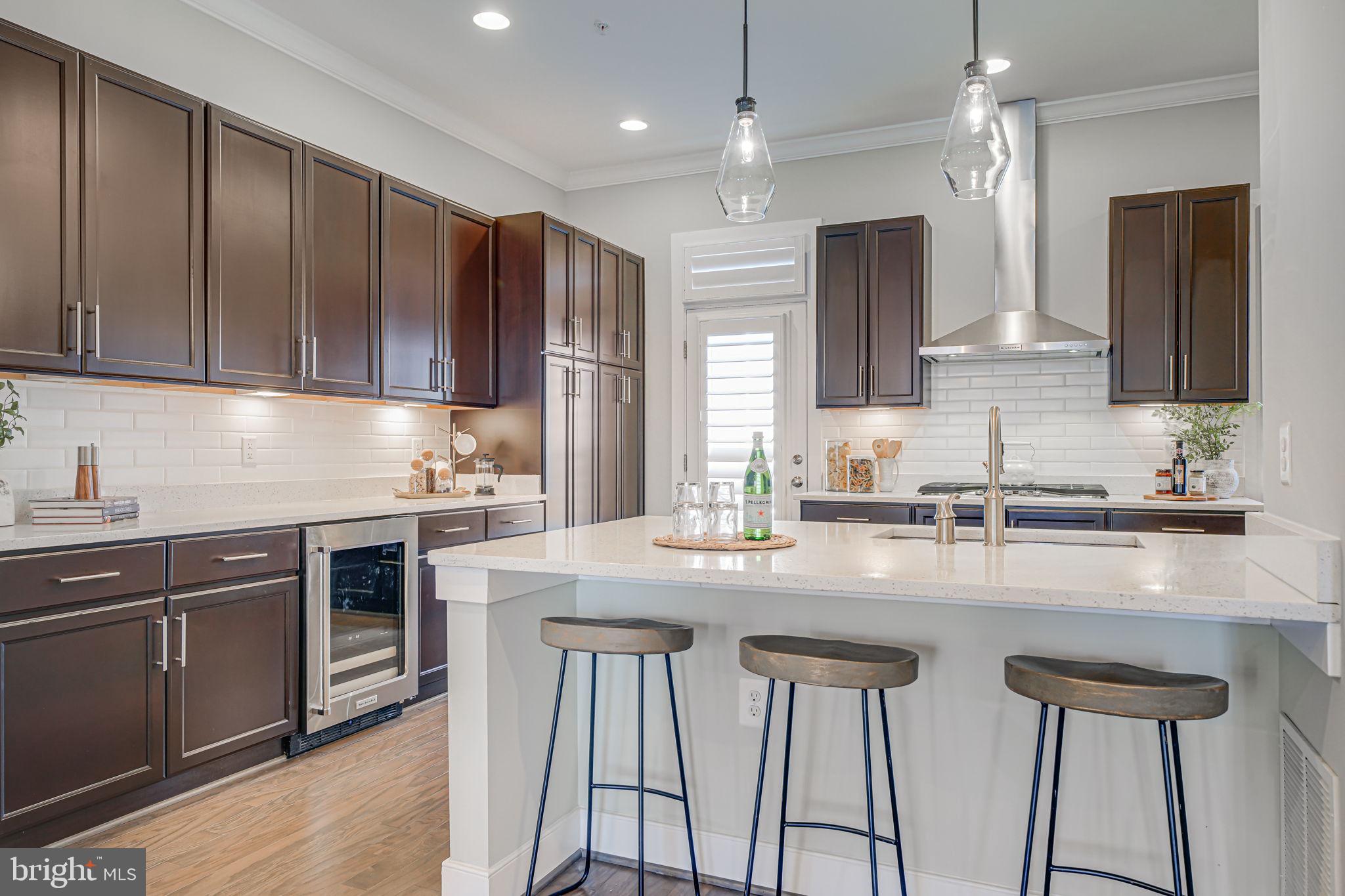 1309 VAN VALKENBURGH LANE
