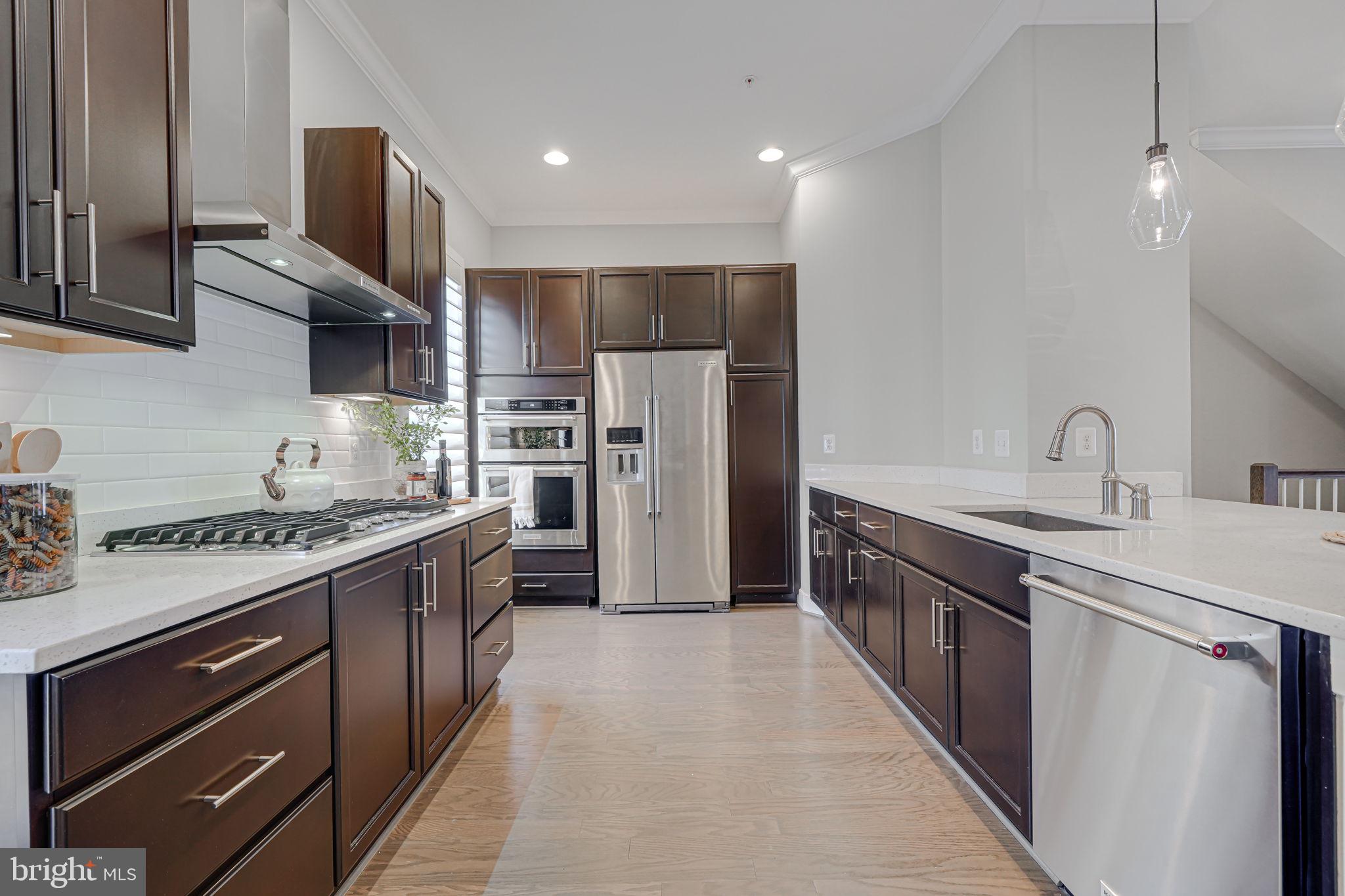 1309 VAN VALKENBURGH LANE