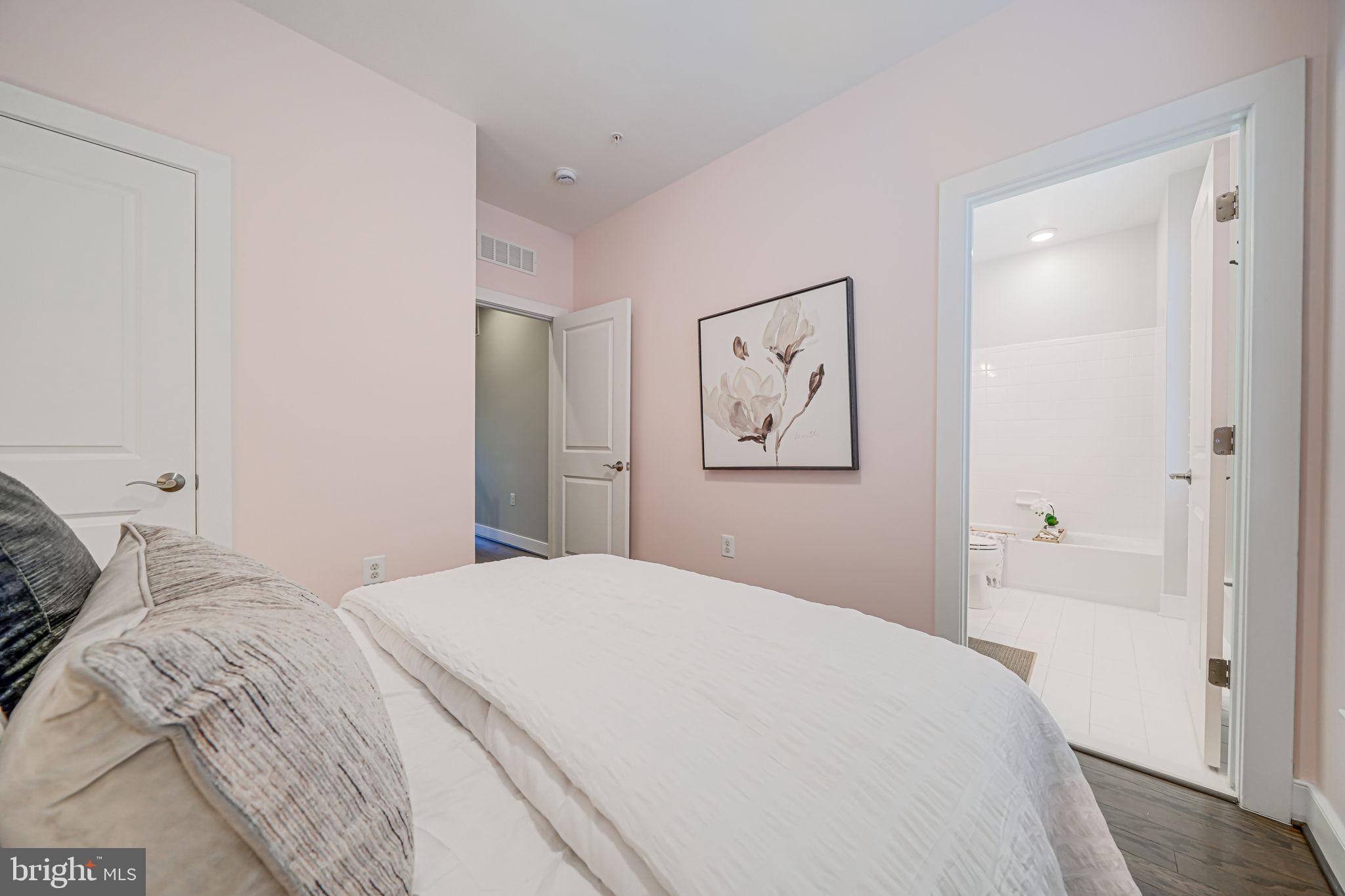 1309 VAN VALKENBURGH LANE