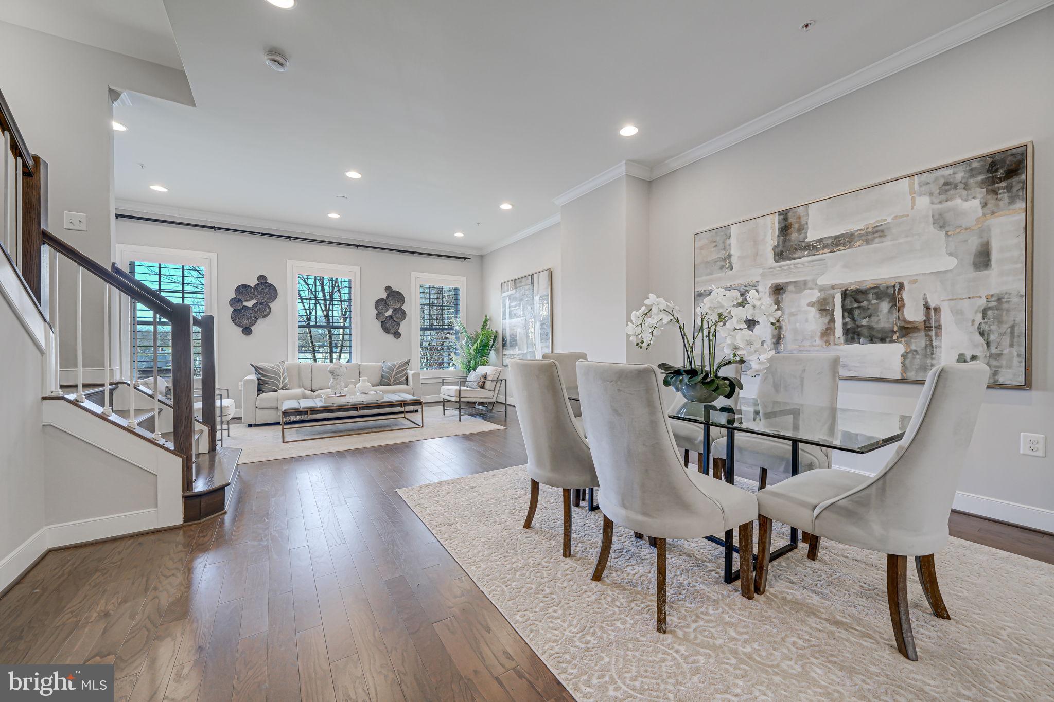 1309 VAN VALKENBURGH LANE