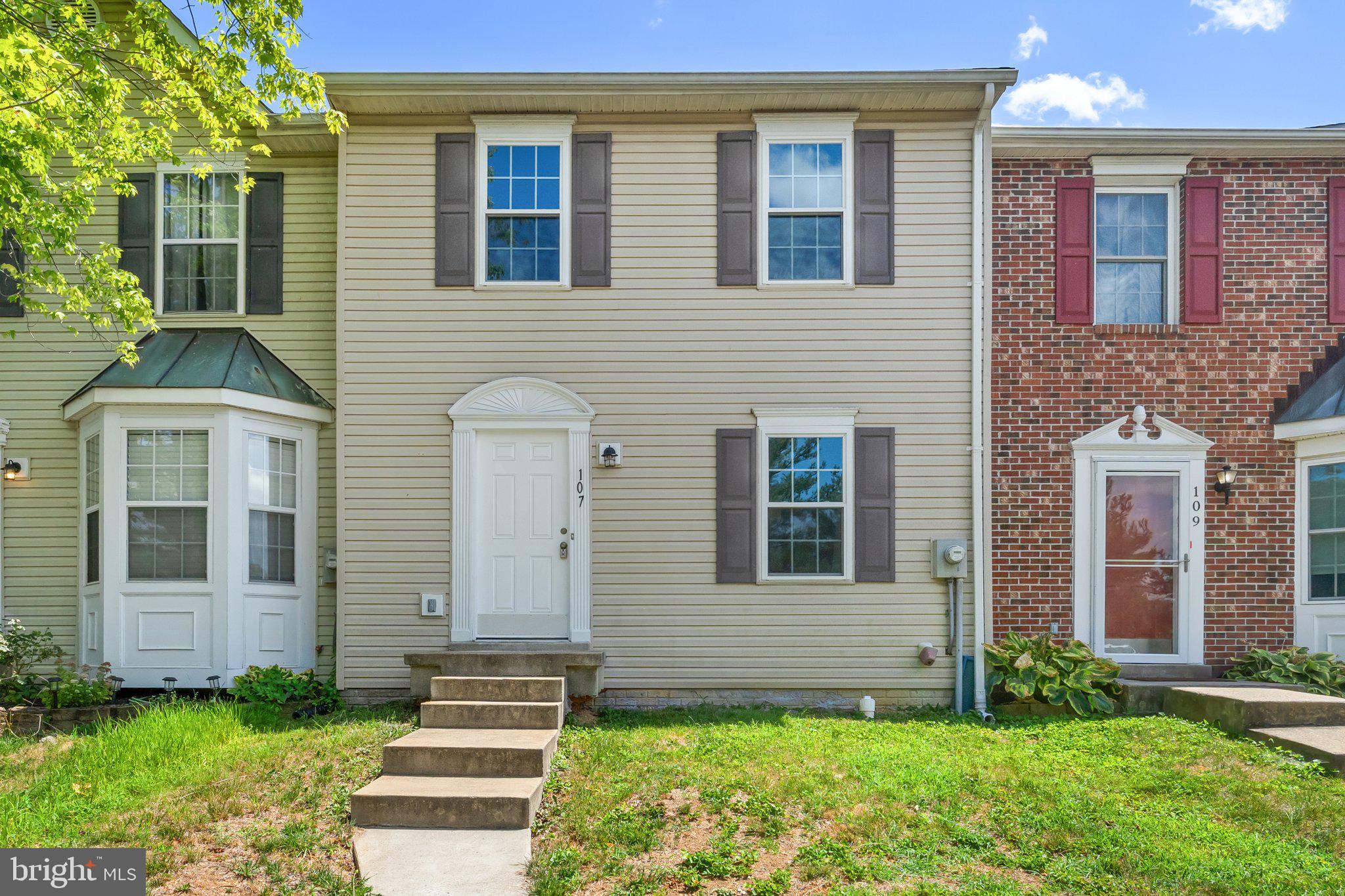 107 AMETHYST COURT