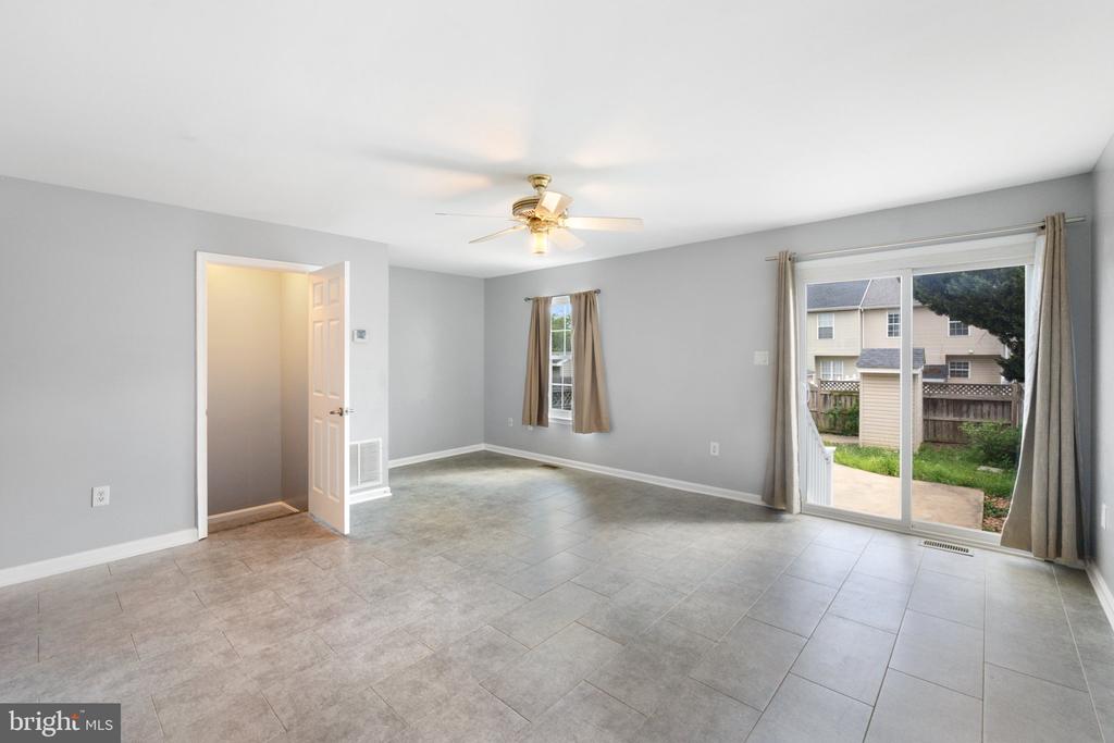 107 AMETHYST COURT