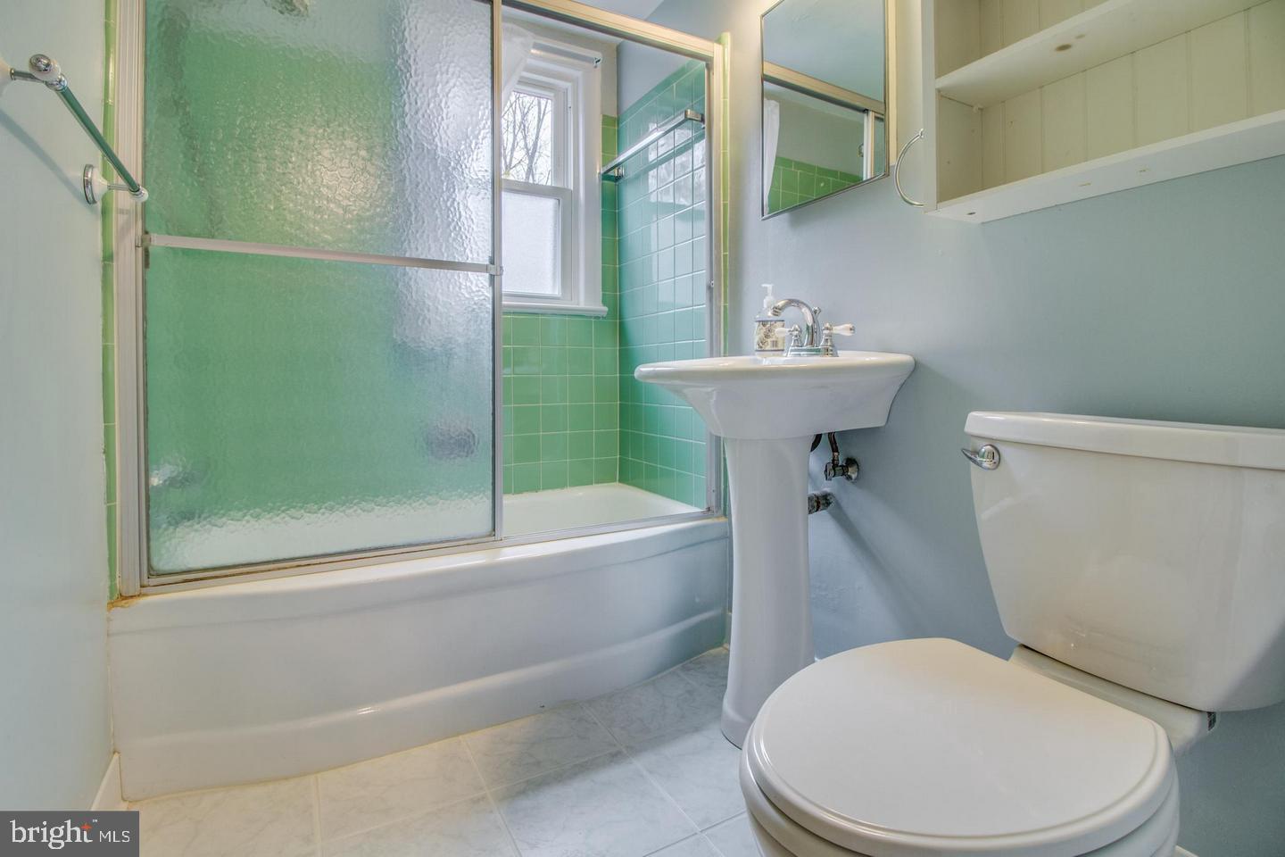 5929 MERRITT PLACE