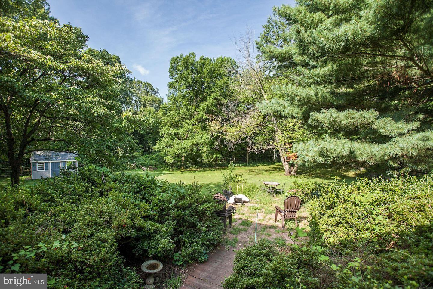 5929 MERRITT PLACE
