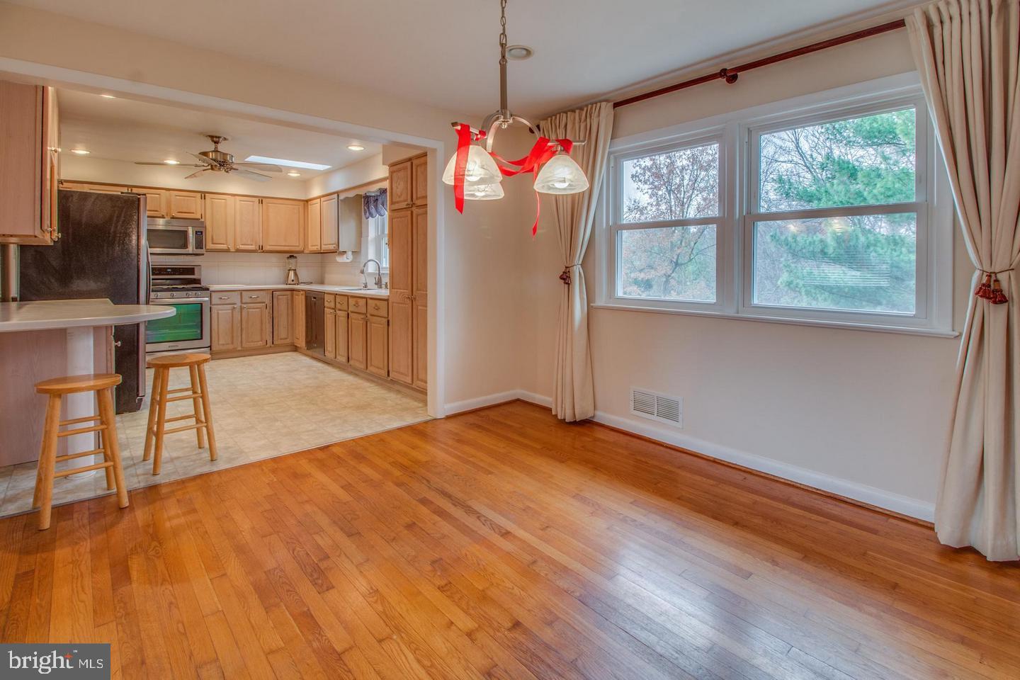 5929 MERRITT PLACE
