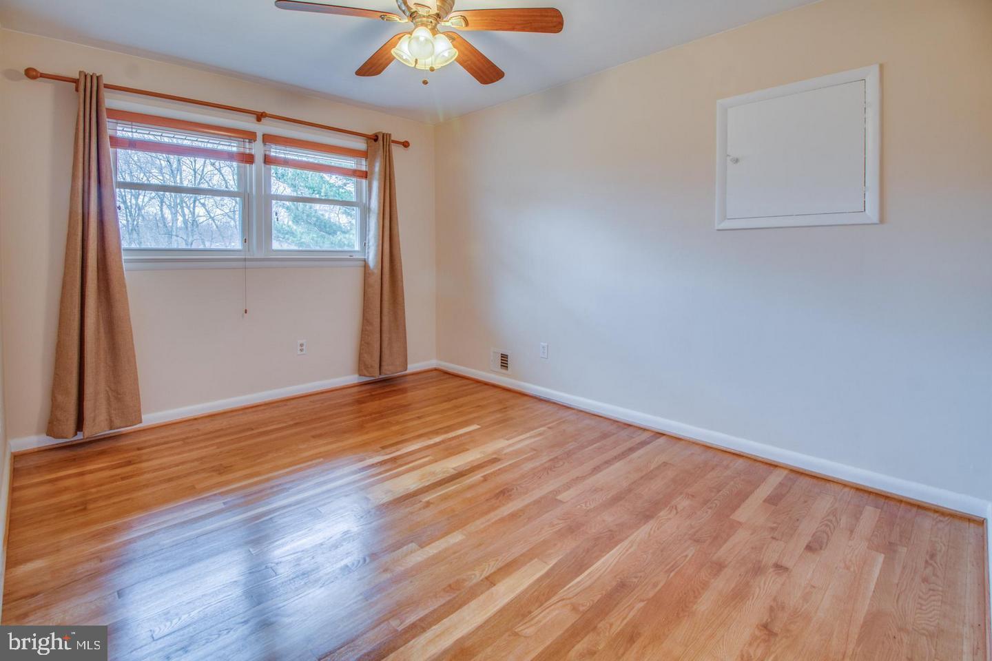 5929 MERRITT PLACE