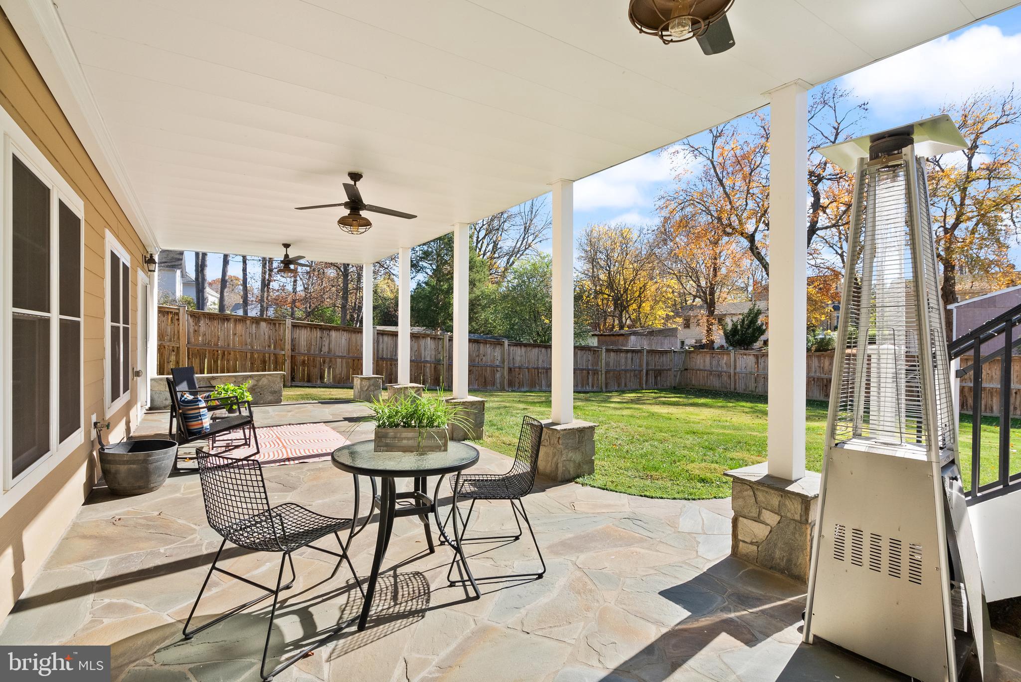 1009 COTTAGE STREET SW