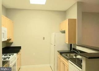 2726 GALLOWS ROAD 110