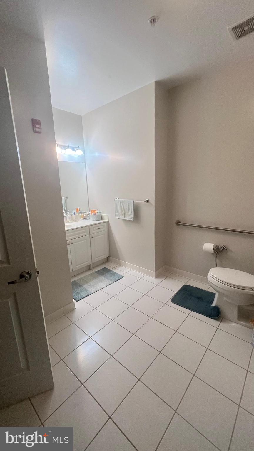 2726 GALLOWS ROAD 110