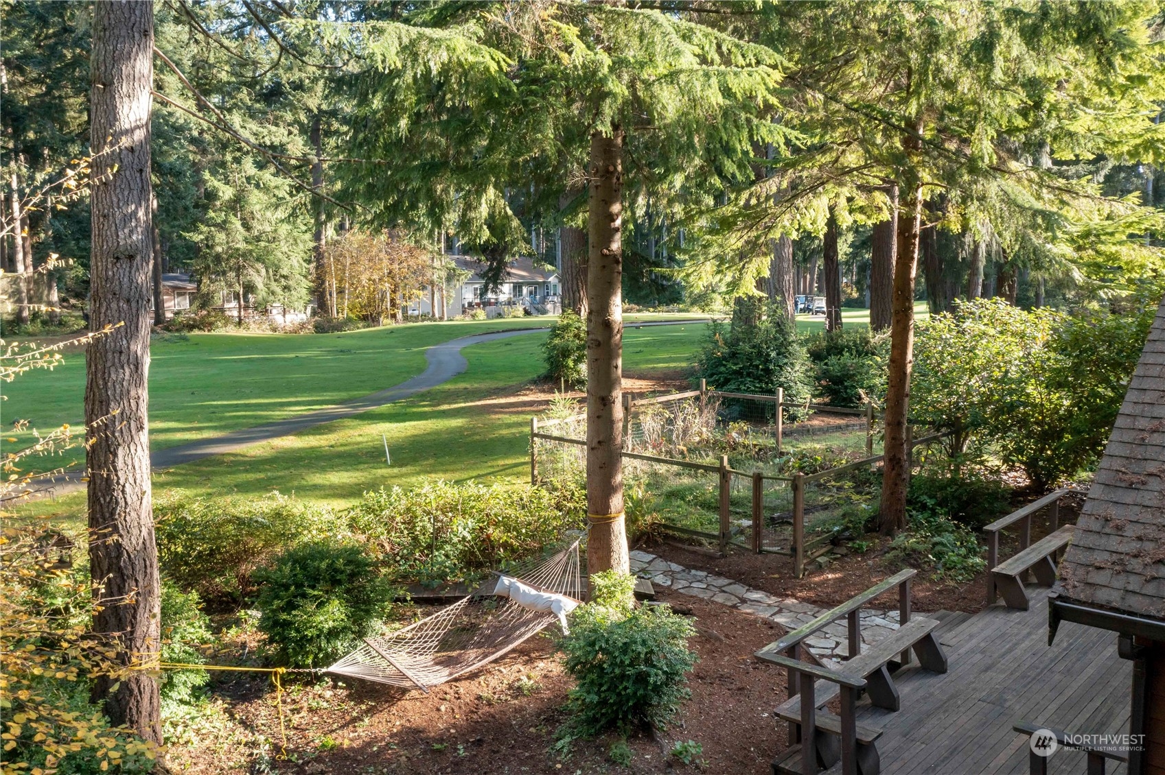 10805 Pioneer Drive