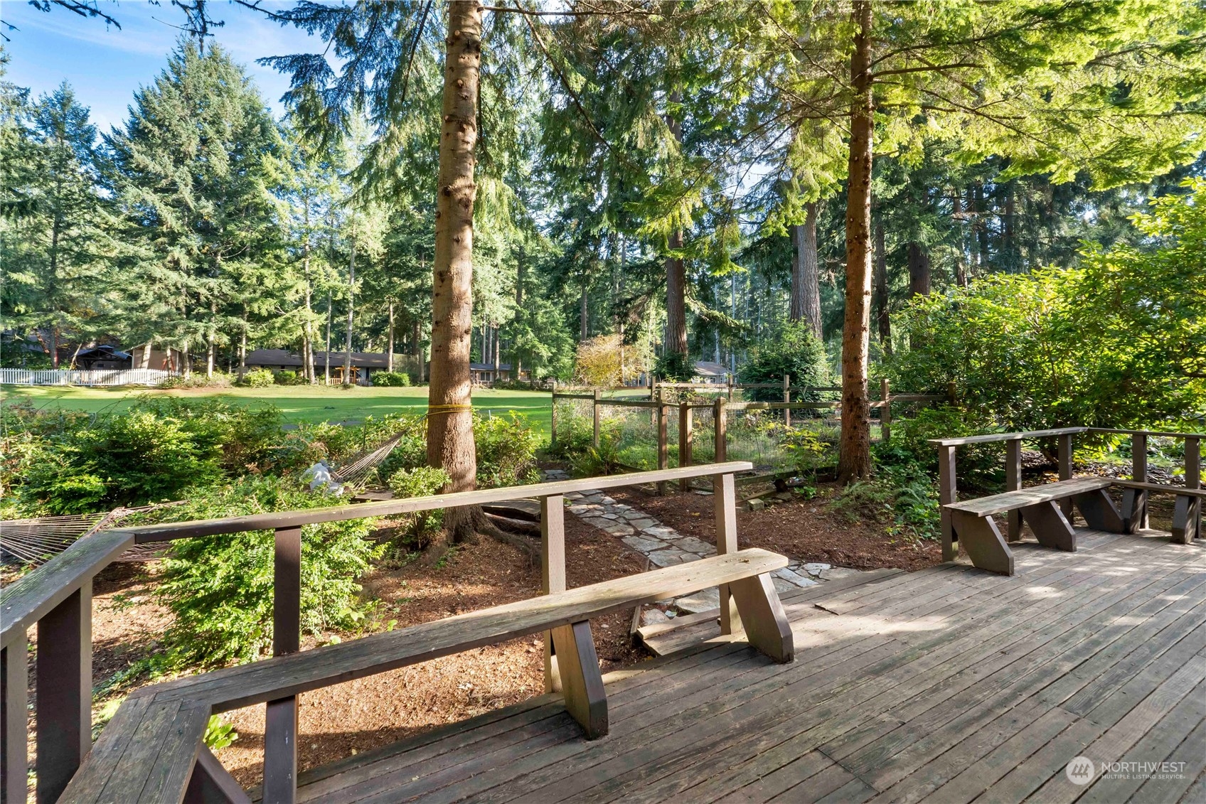 10805 Pioneer Drive