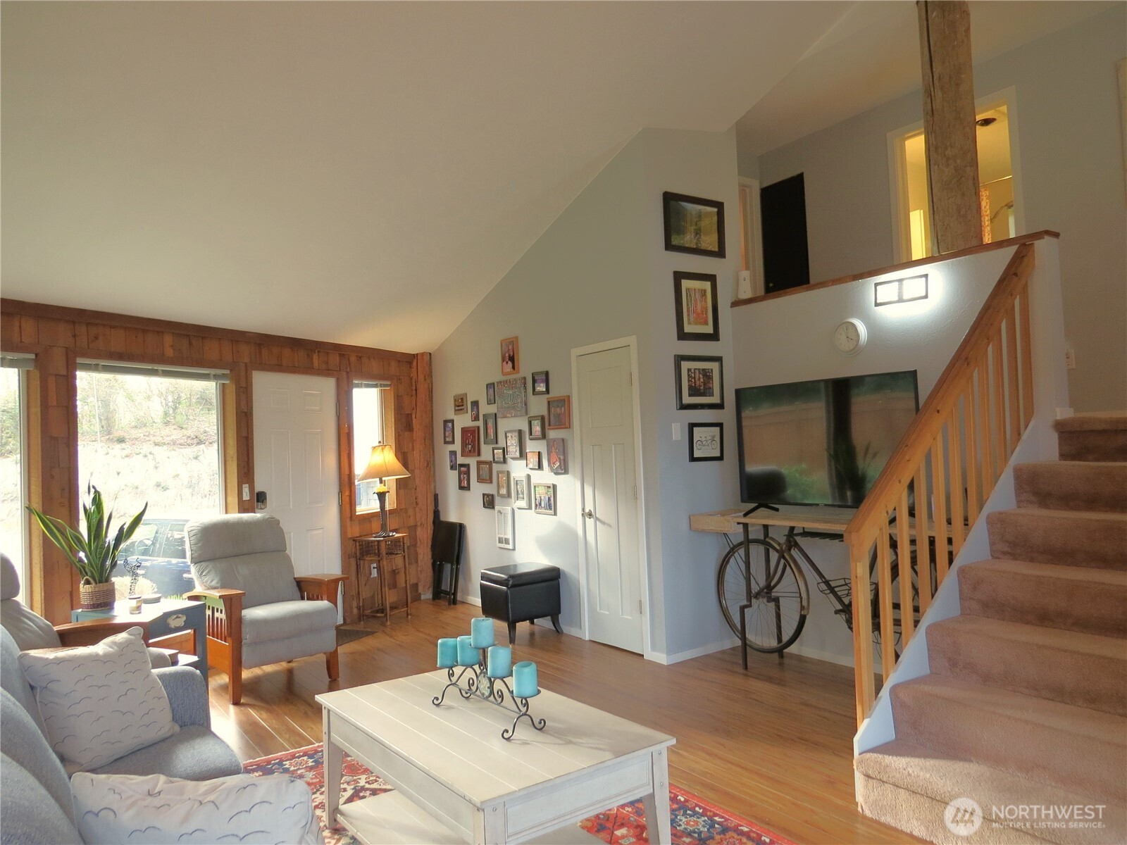 490 Dolphin Avenue NE