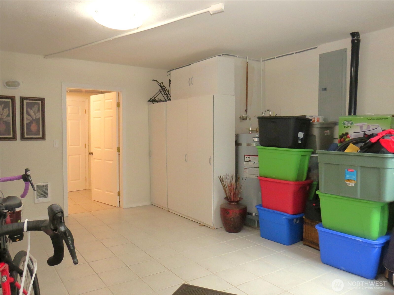 490 Dolphin Avenue NE