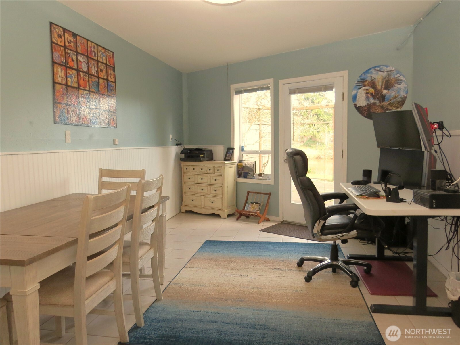 490 Dolphin Avenue NE