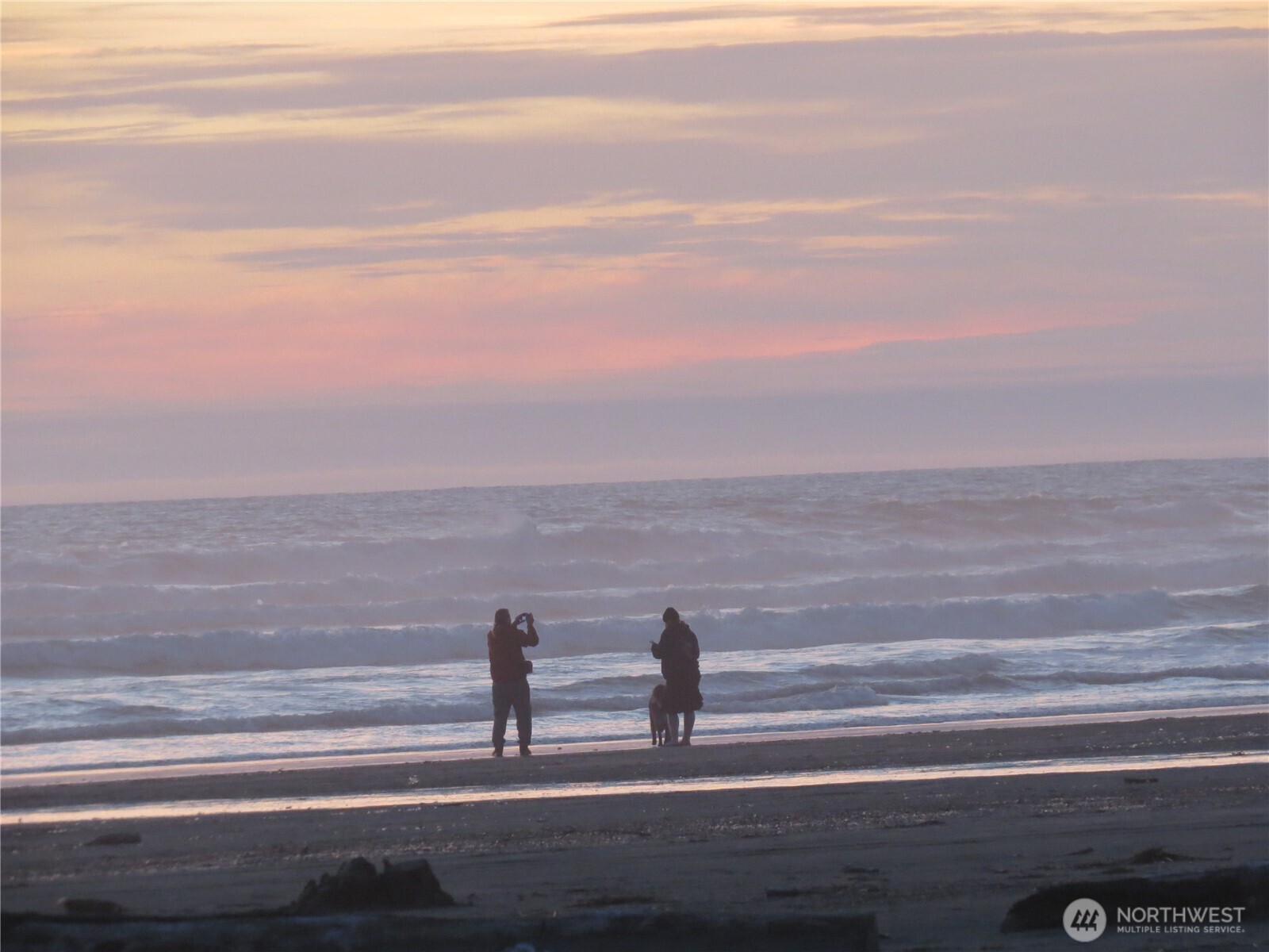 490 Dolphin Avenue NE