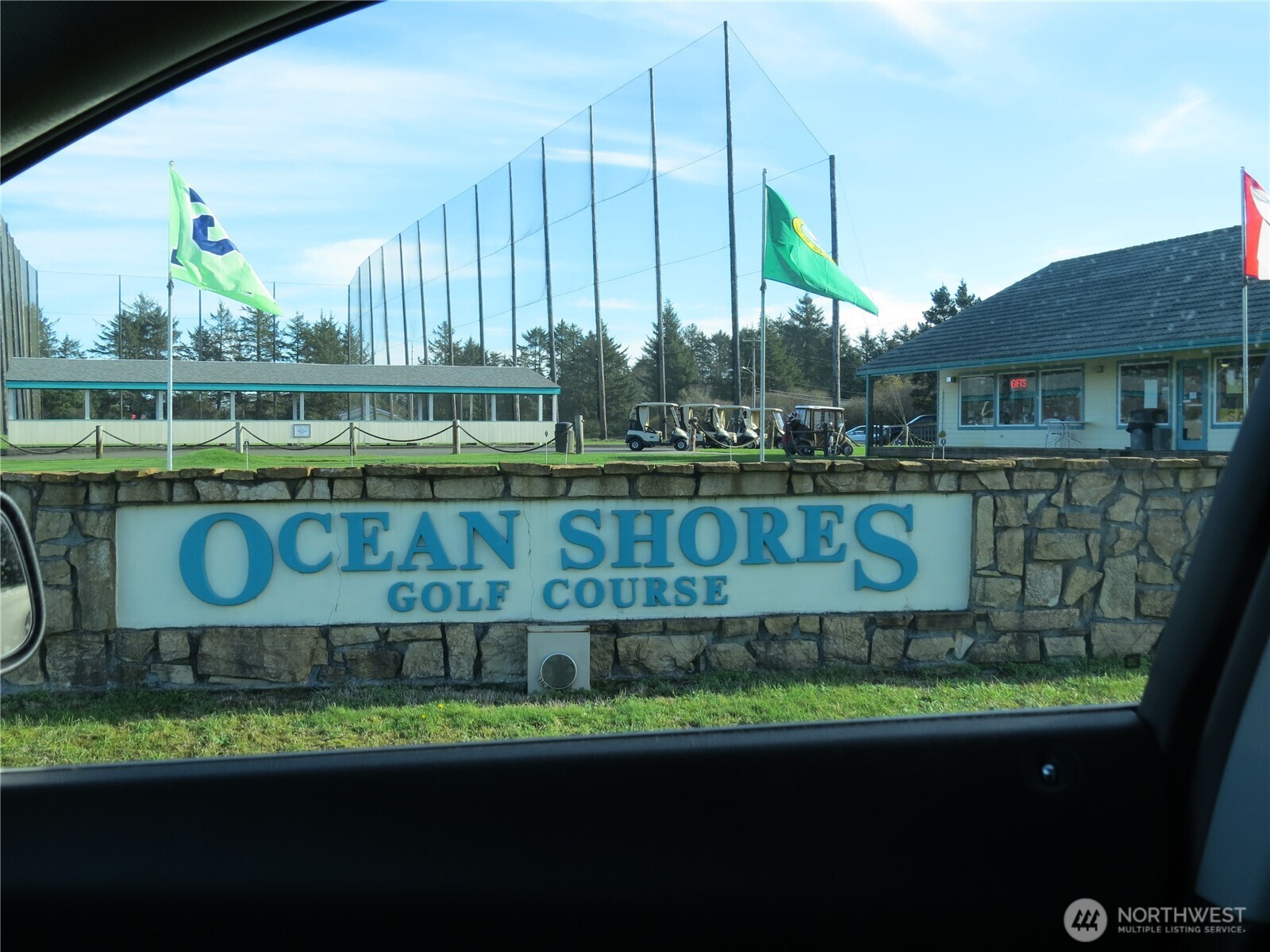 490 Dolphin Avenue NE