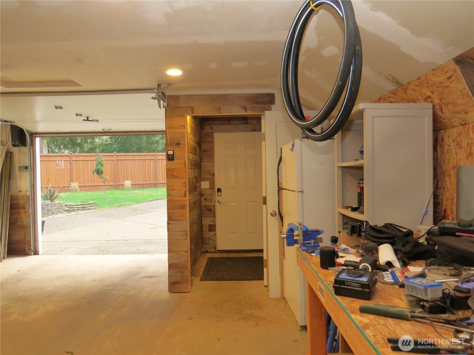 490 Dolphin Avenue NE