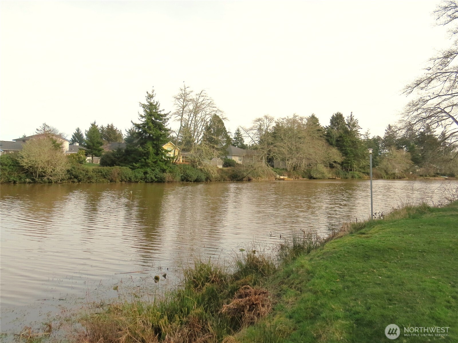 490 Dolphin Avenue NE