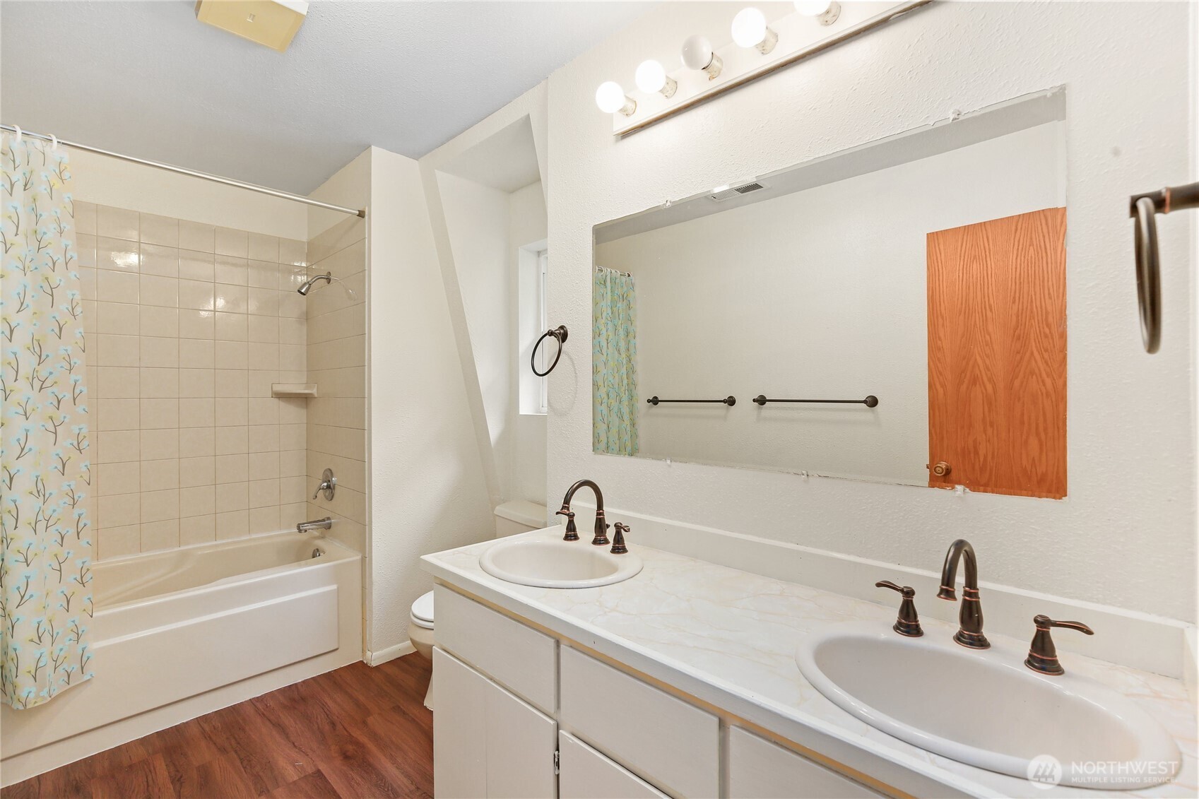 3348 SW Christmas Tree Lane