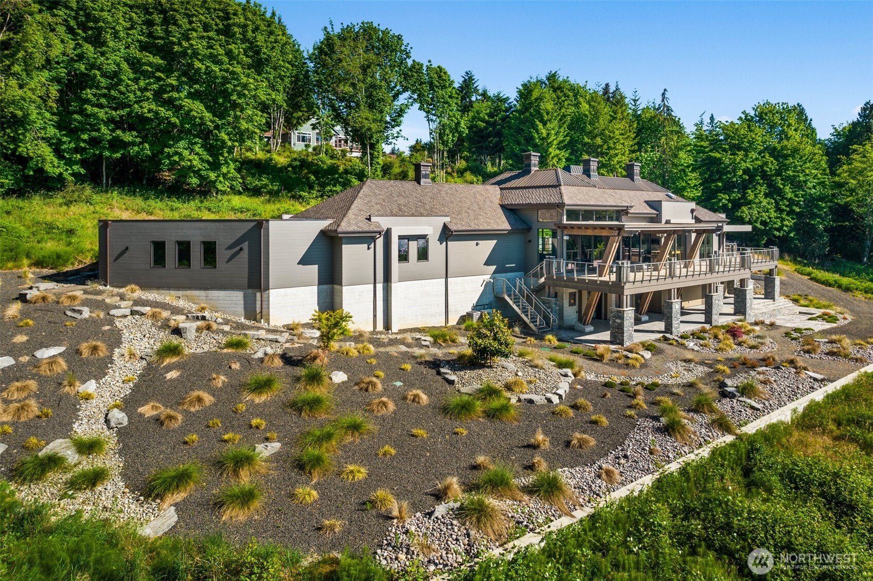 280 E Dawnview Drive