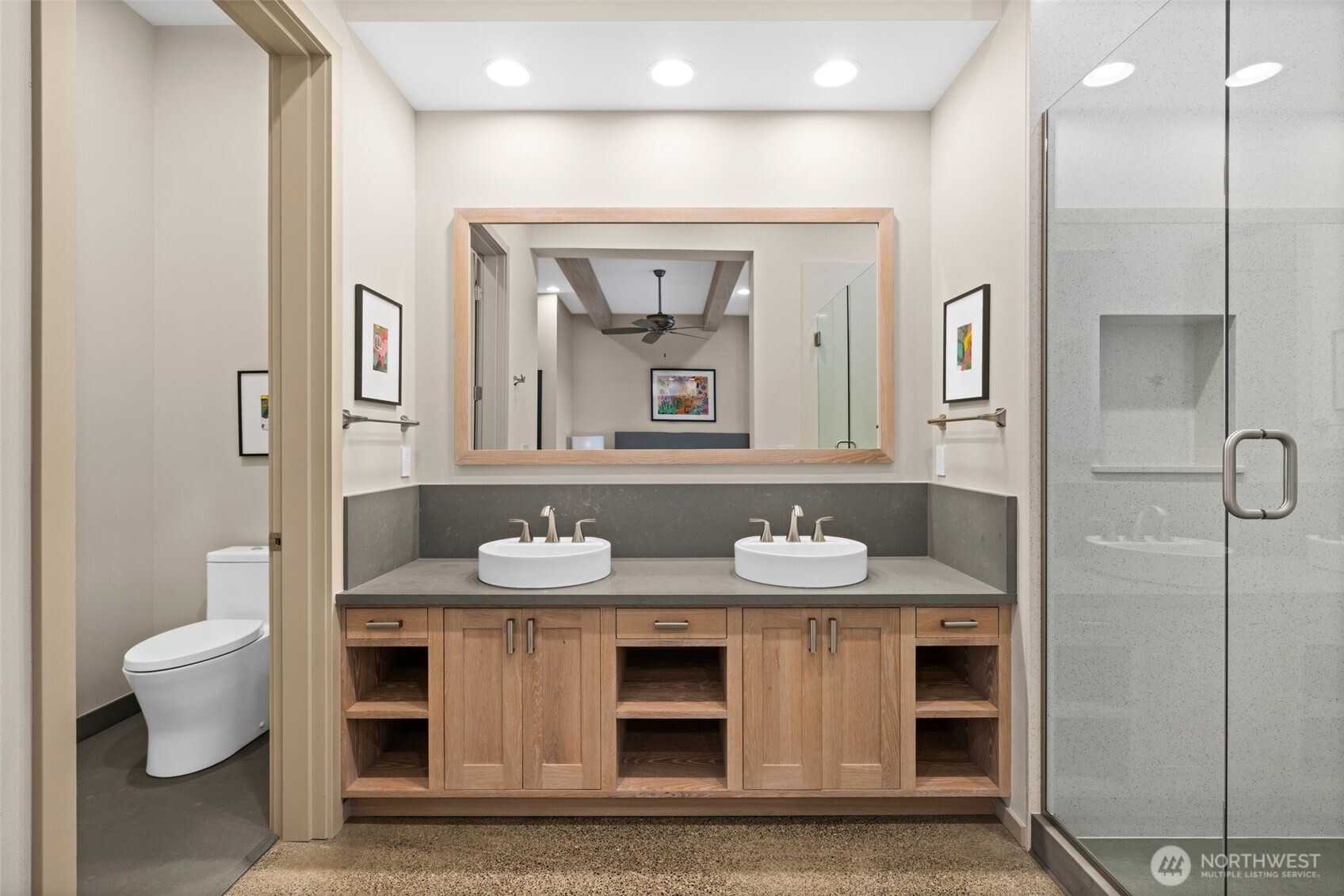 280 E Dawnview Drive