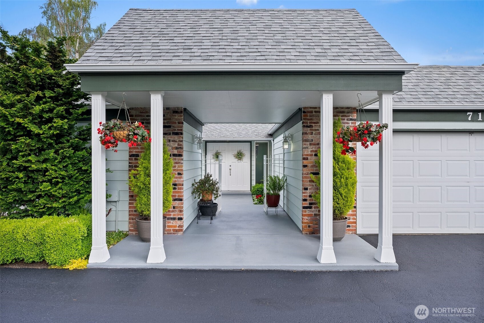 7120 Citrine Lane SW