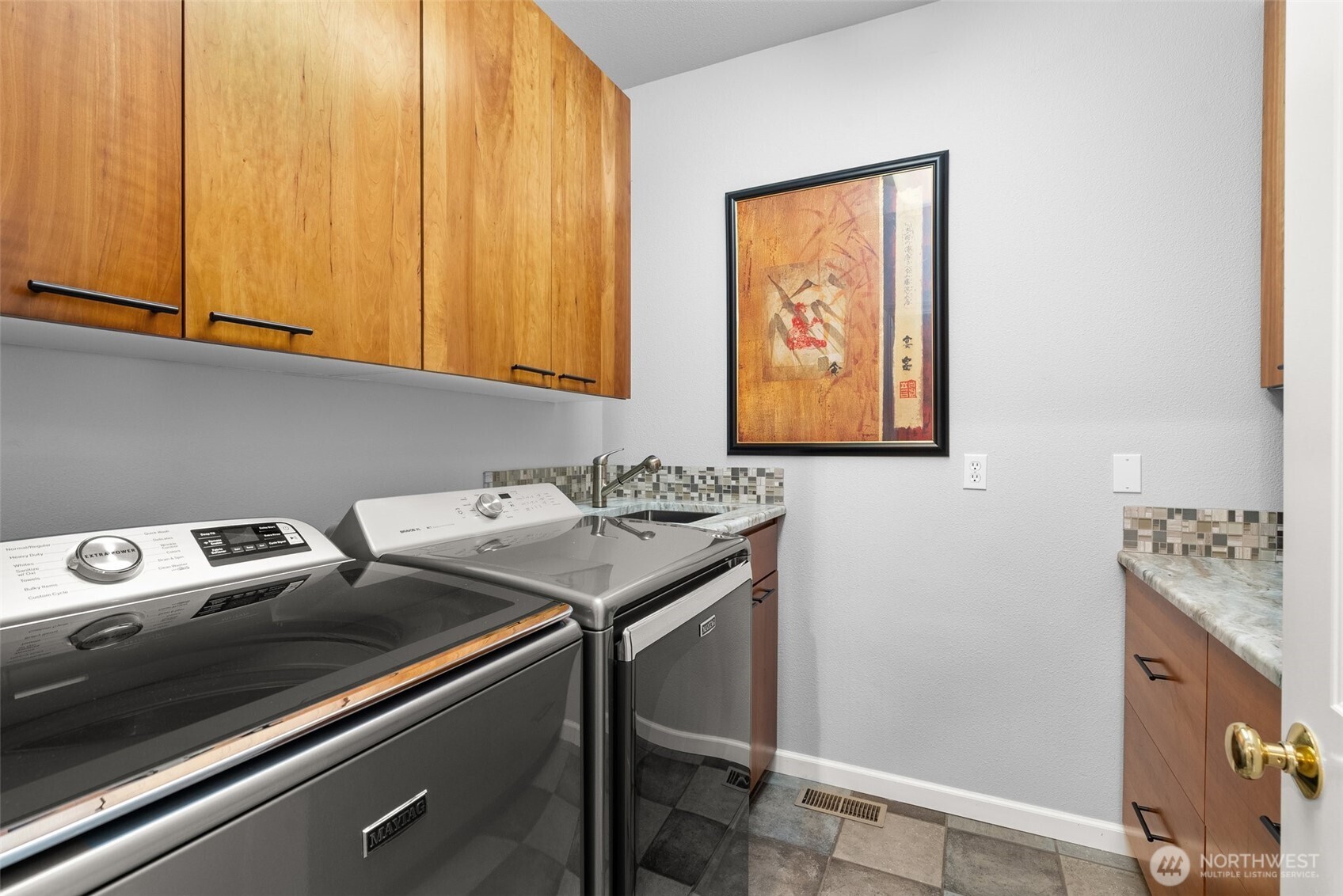 11202 Greystone Drive SW