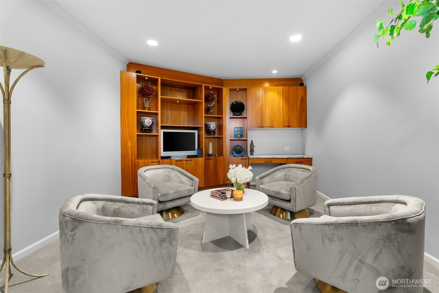 11202 Greystone Drive SW