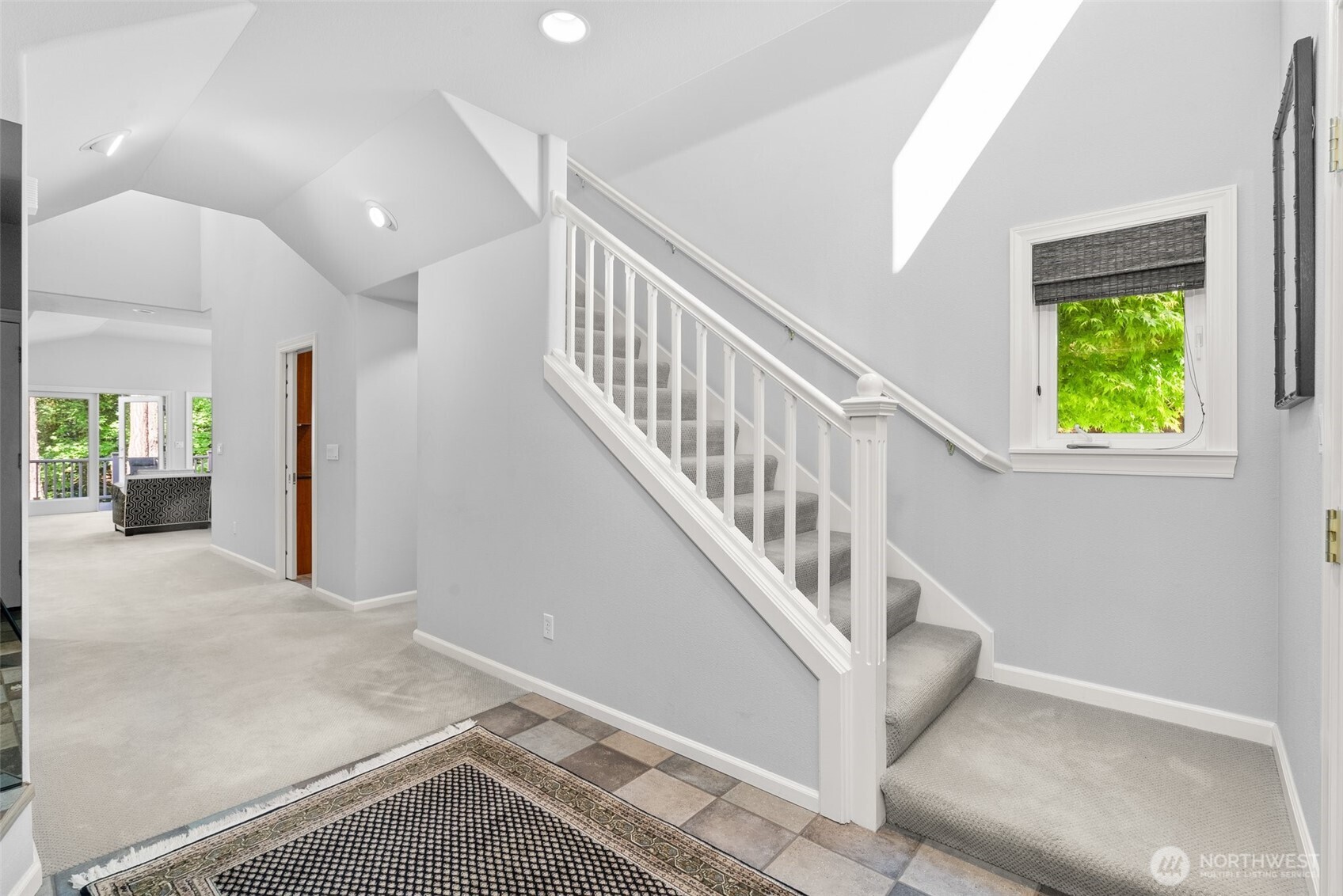 11202 Greystone Drive SW