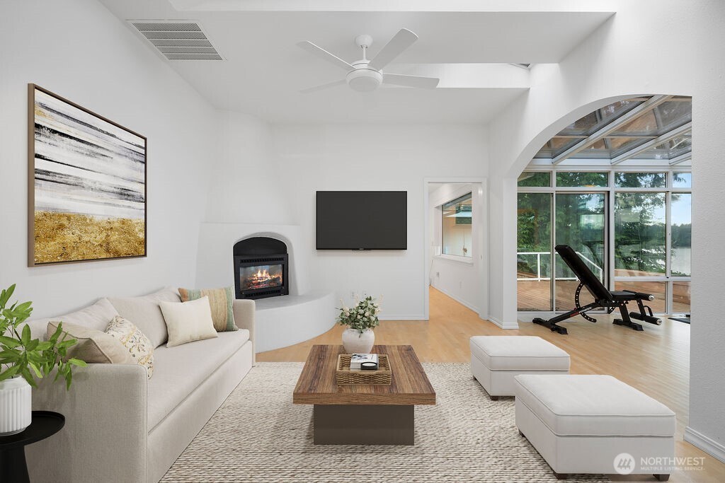 3236 Gravelly Beach Loop NW