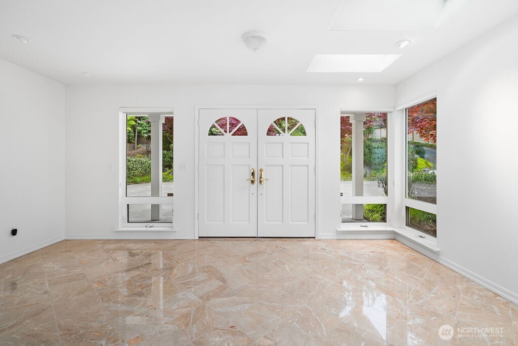 3236 Gravelly Beach Loop NW