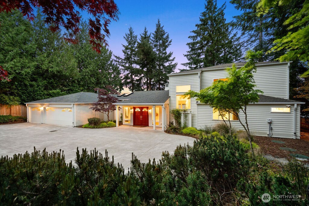 3236 Gravelly Beach Loop NW