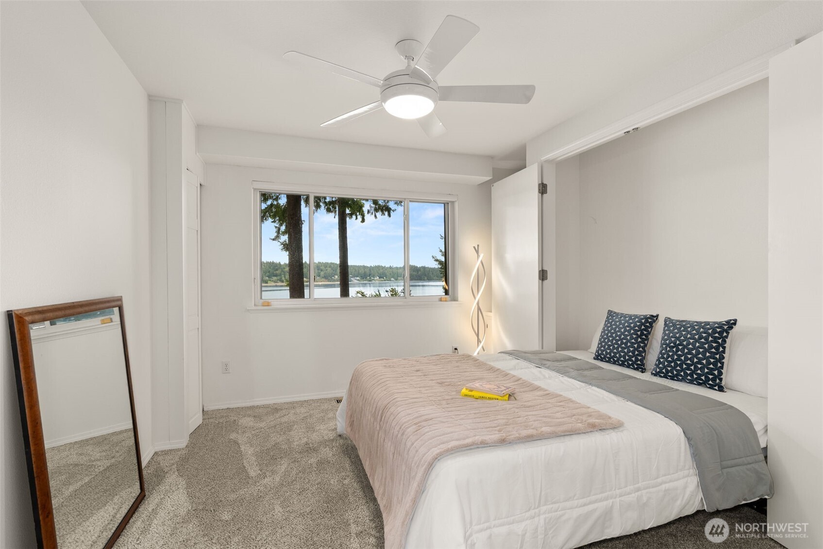 3236 Gravelly Beach Loop NW