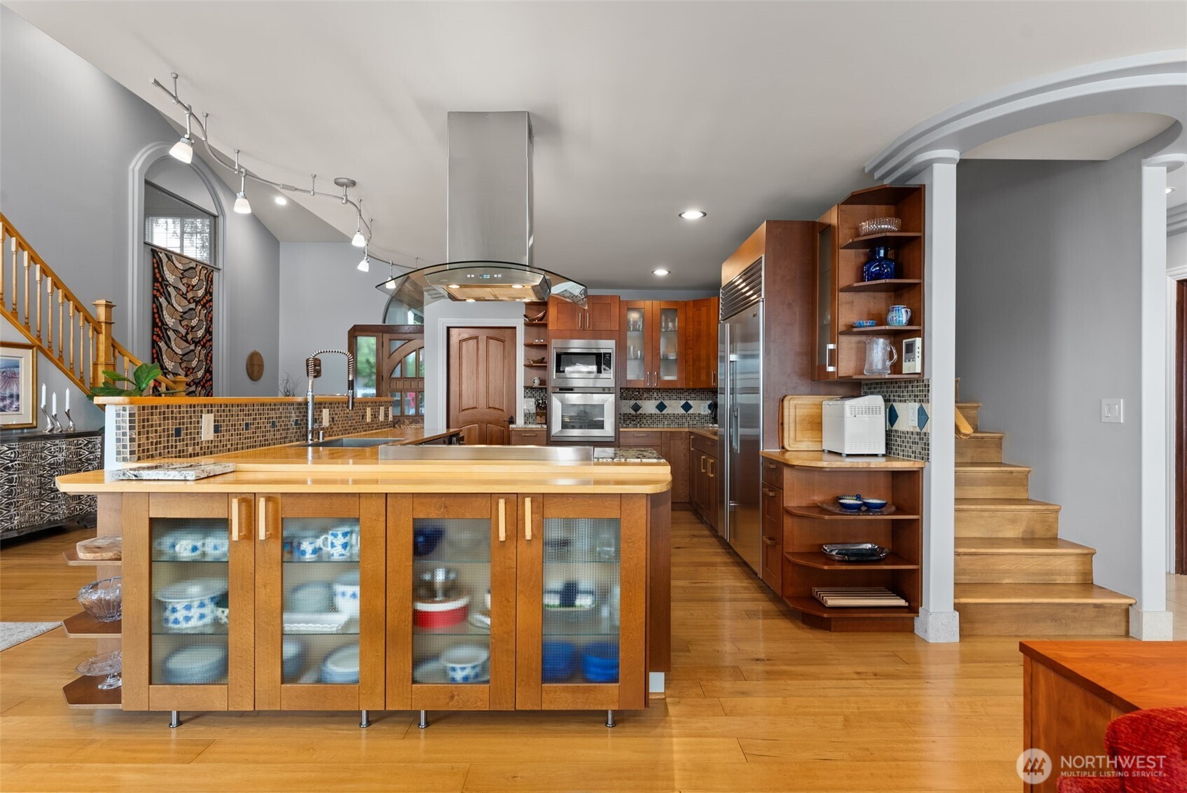 7342 Huckleberry Road NW