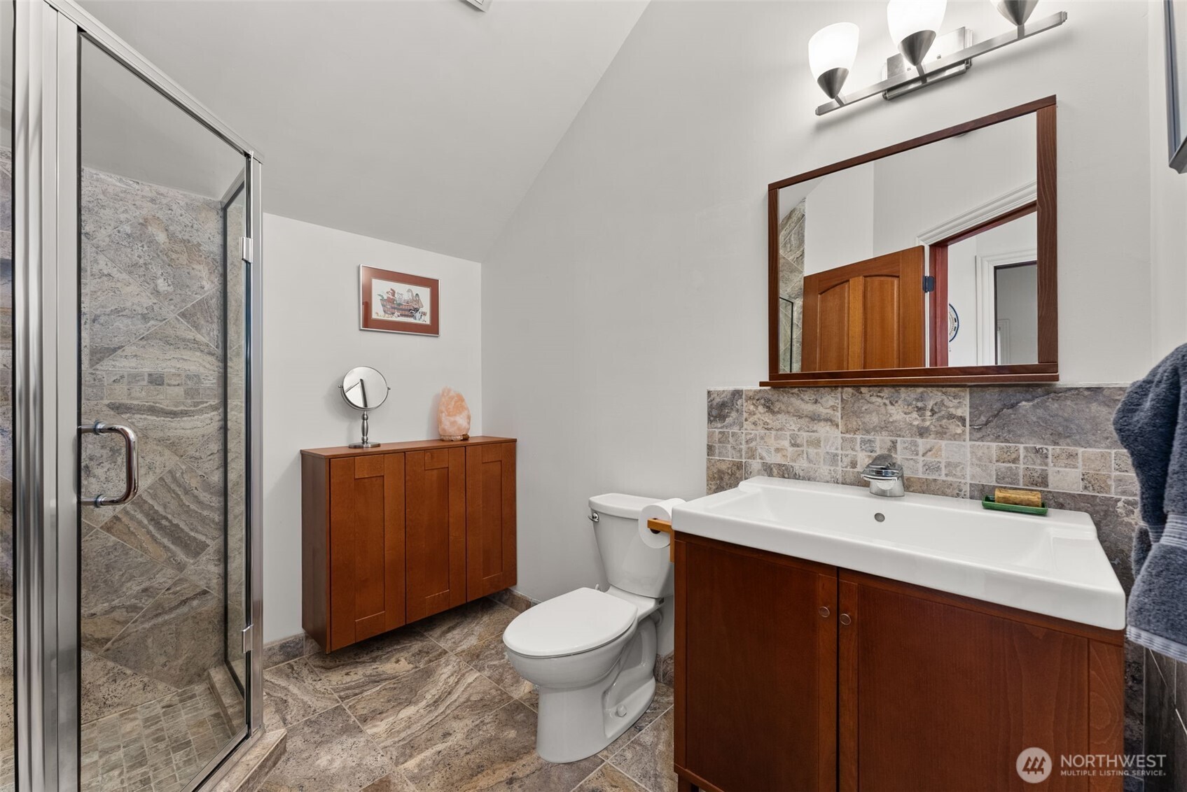 7342 Huckleberry Road NW