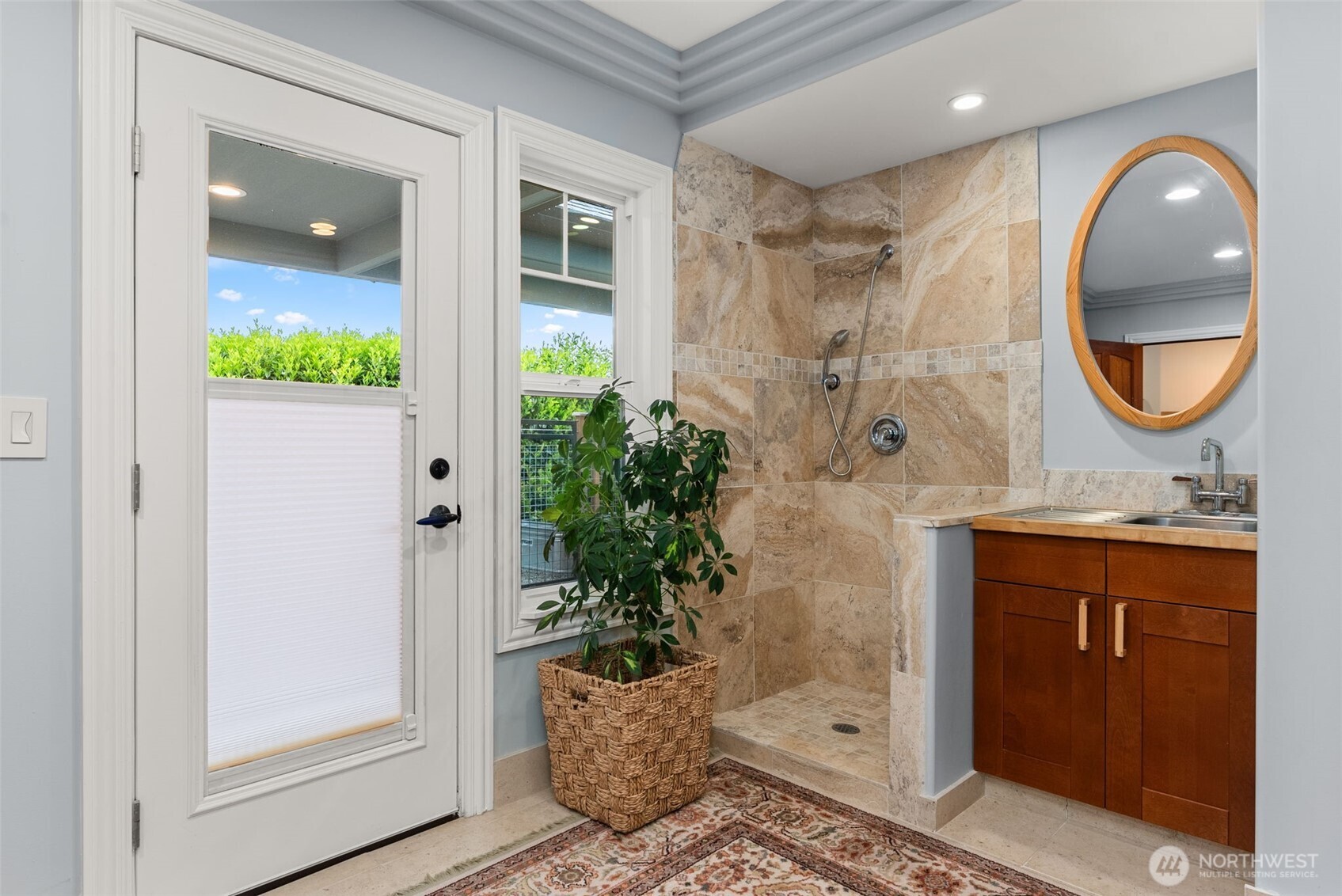 7342 Huckleberry Road NW